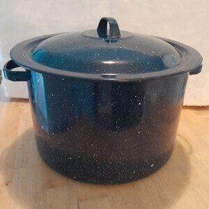 Blue Speckled Enamel Stock Pot with Lid